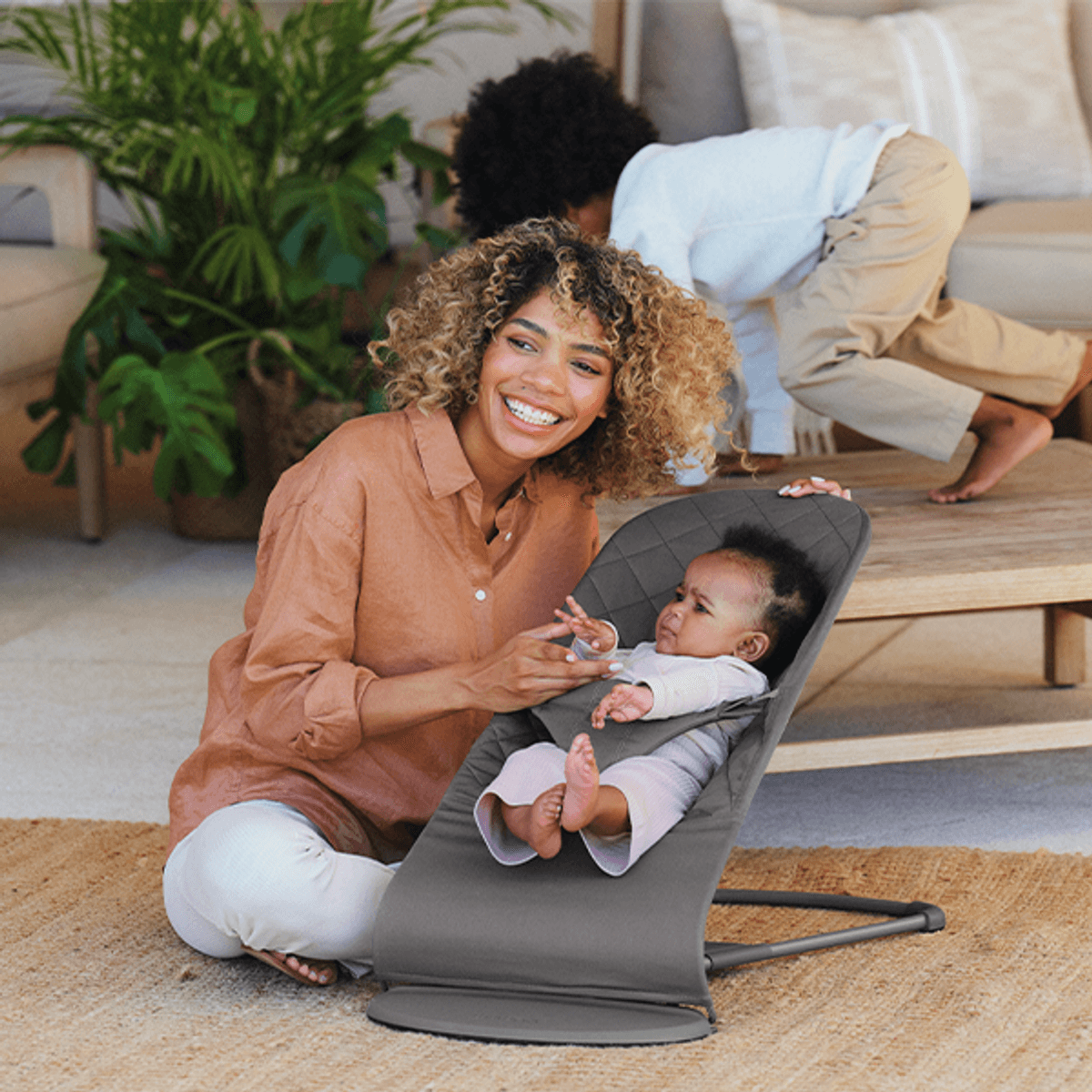 BabyBjörn | Vippestol Bliss | Vevd/ Klassisk Quilt | Antrasittgrå