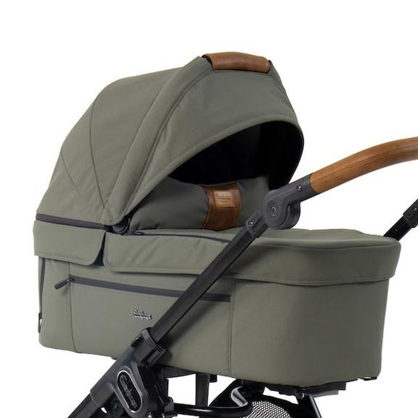 Hovedbilde Emmaljunga  2027 | Bagdel+ | Outdoor Green