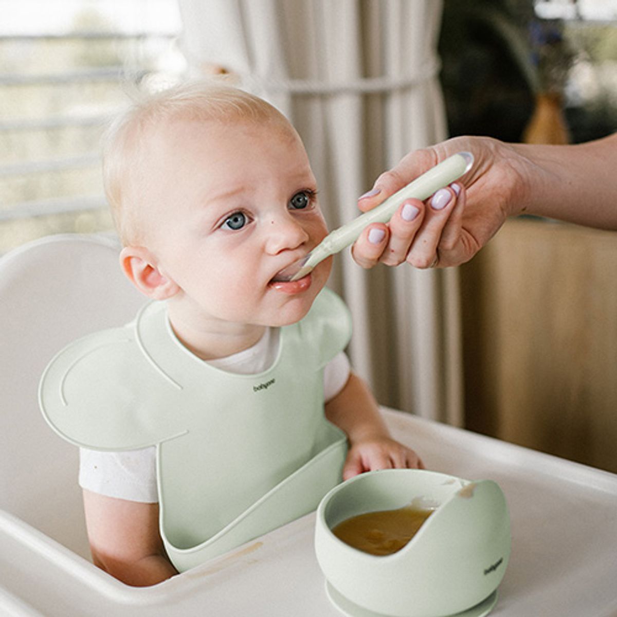Babyono | Silikonskål med sugekopp | Mint