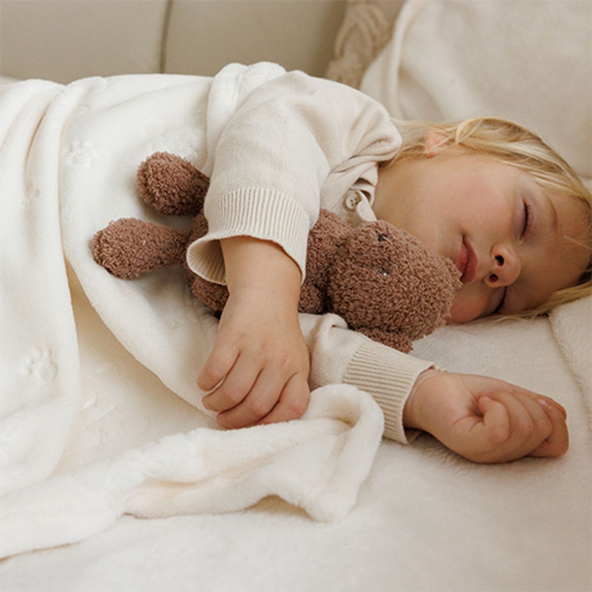 Babyono | Babyteppe med kosedyr | Krem 75 x 100 cm